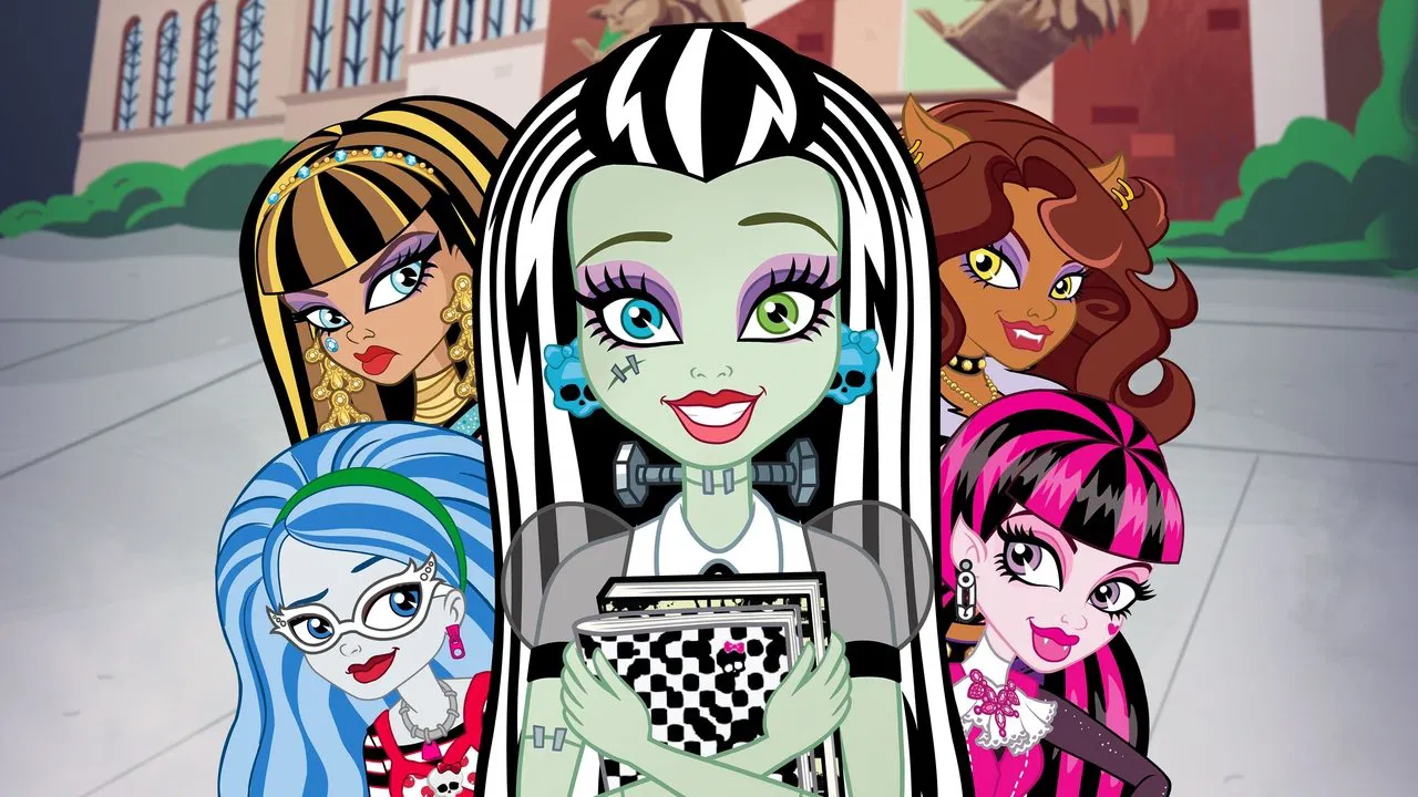 Monster High: New Ghoul at School backdrop