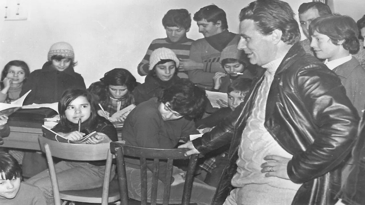 Quando la scuola cambia backdrop