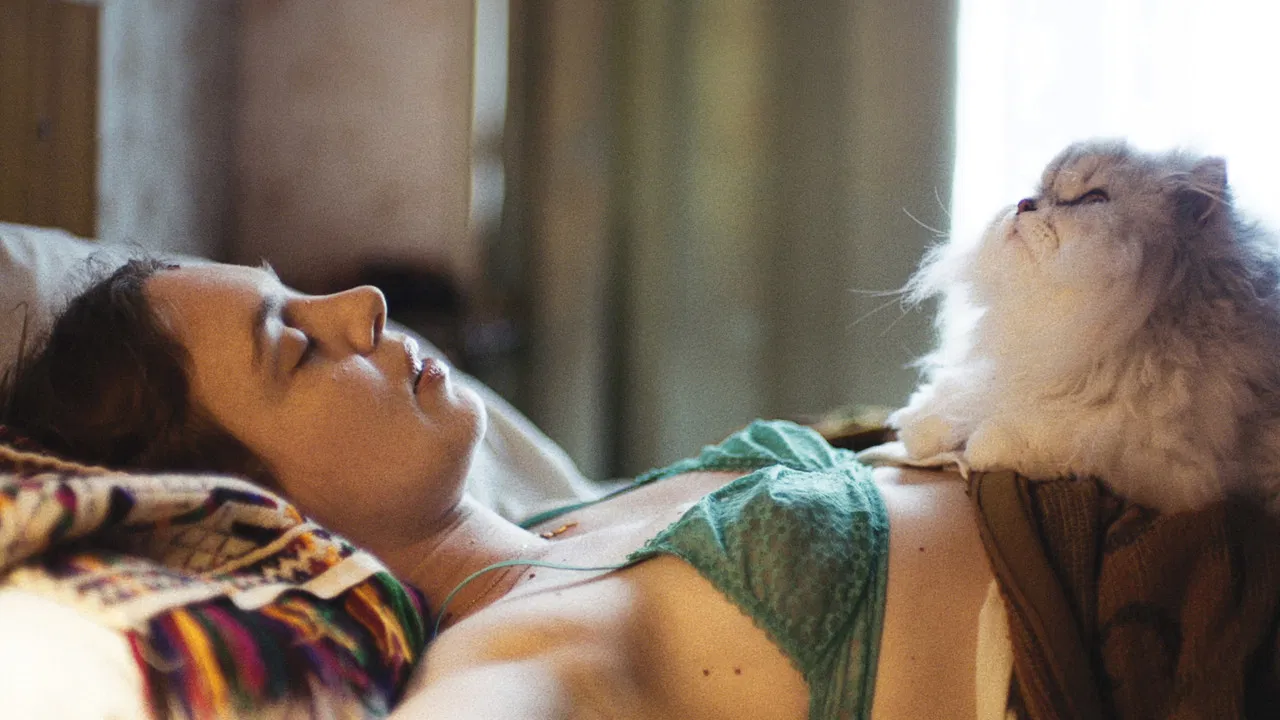 Jeune Femme backdrop