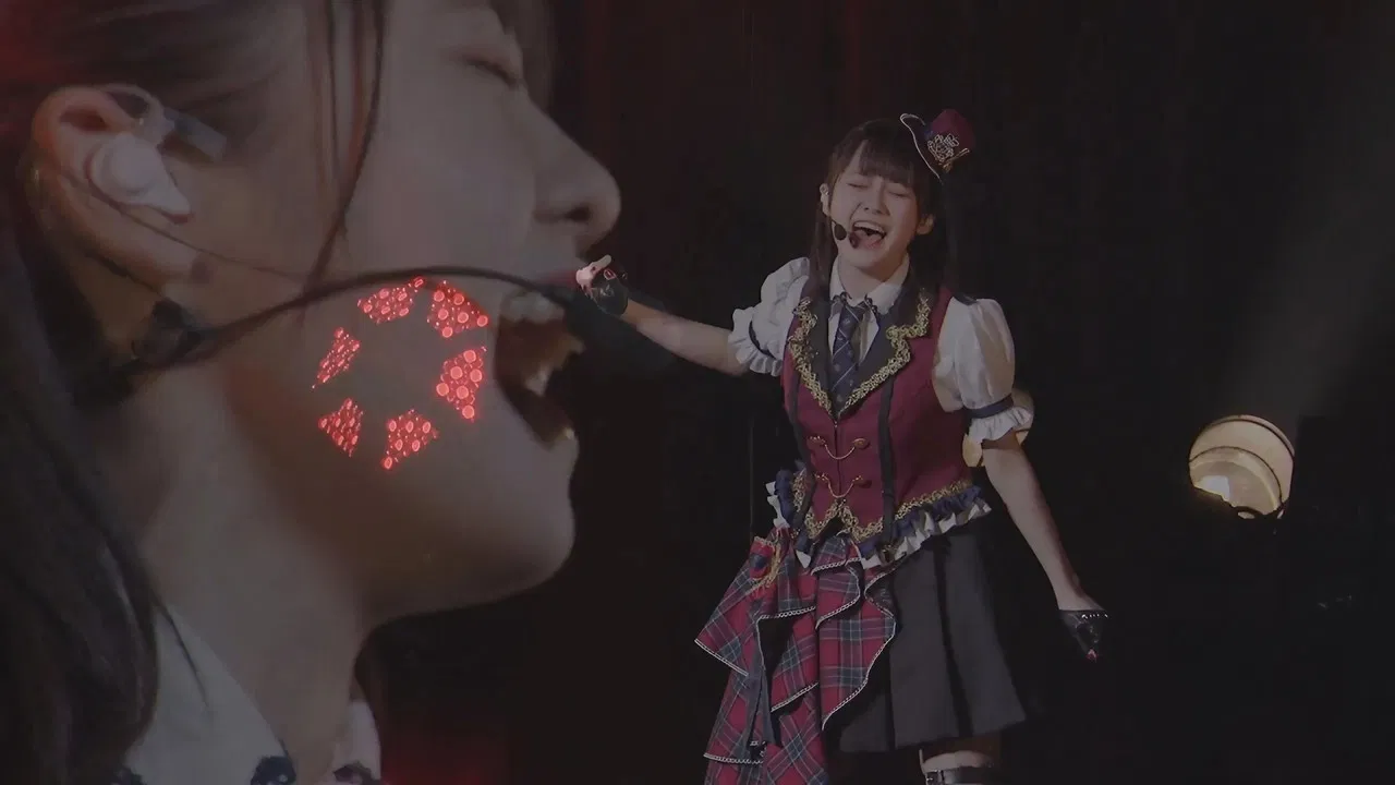 Love Live! Nijigasaki High School Idol Club 〜Blooming Rainbow〜 backdrop