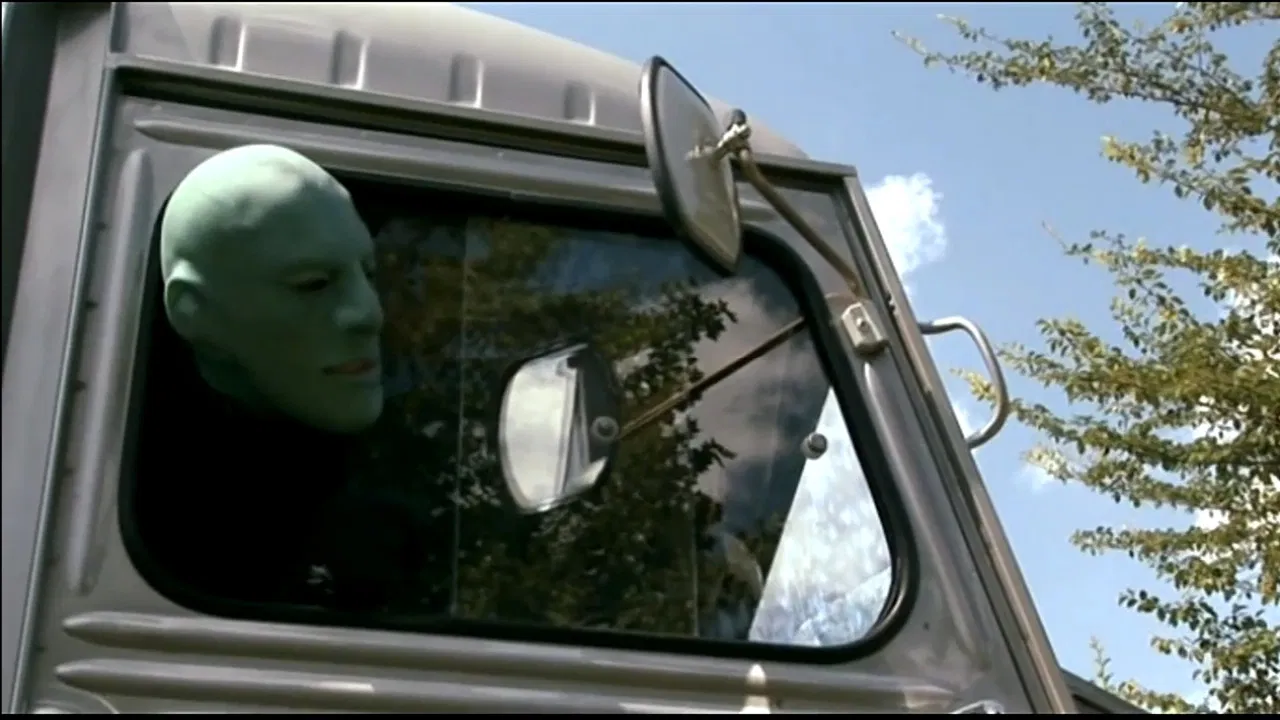 Fantomas Demasque backdrop