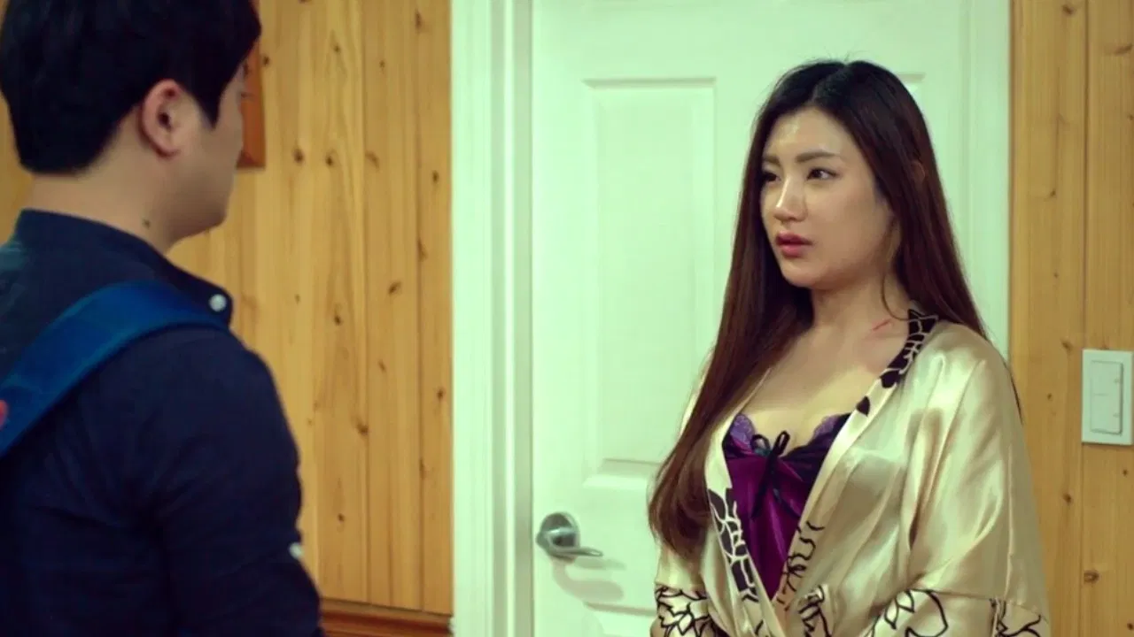 Young Sister-in-law: Unbearable Taste - Director's Cut backdrop