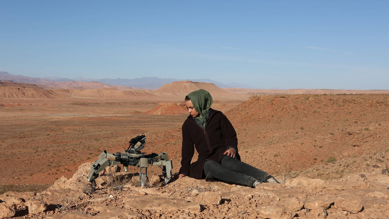 Eye on Juliet backdrop