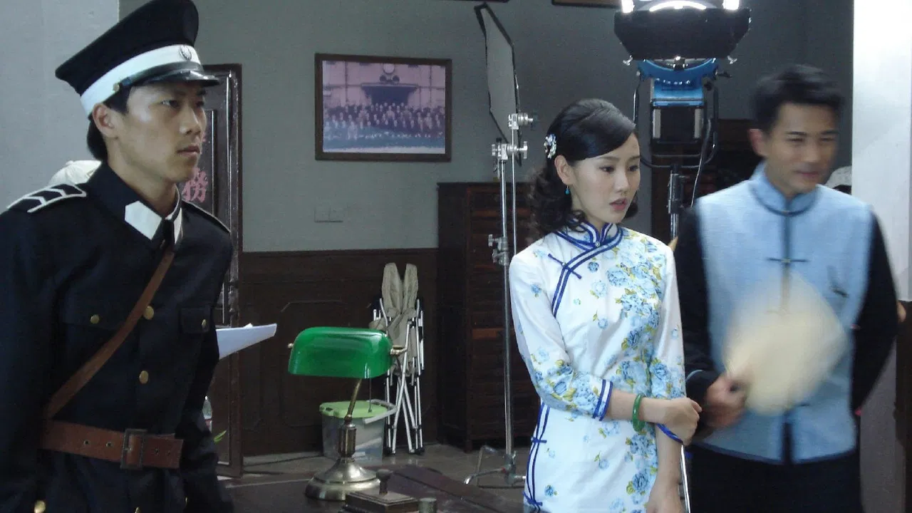 谁知女人心 backdrop