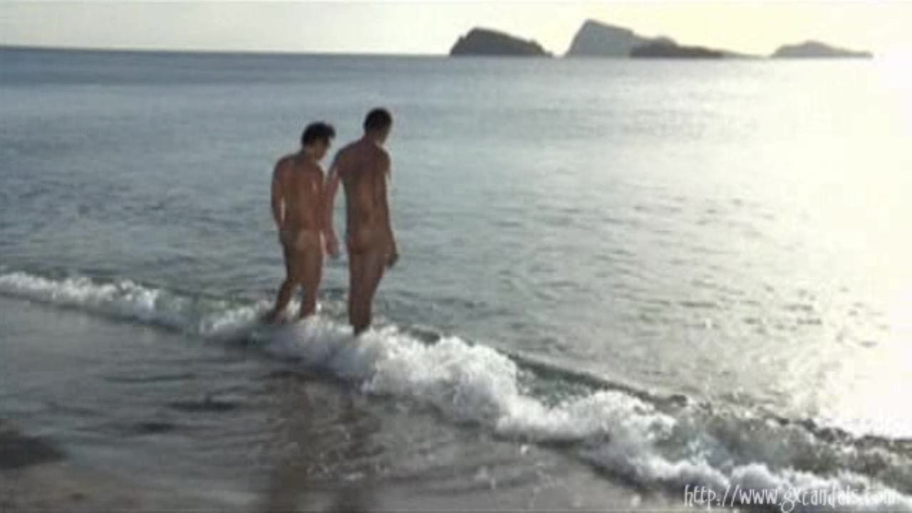 Senior: A Reunion Special backdrop