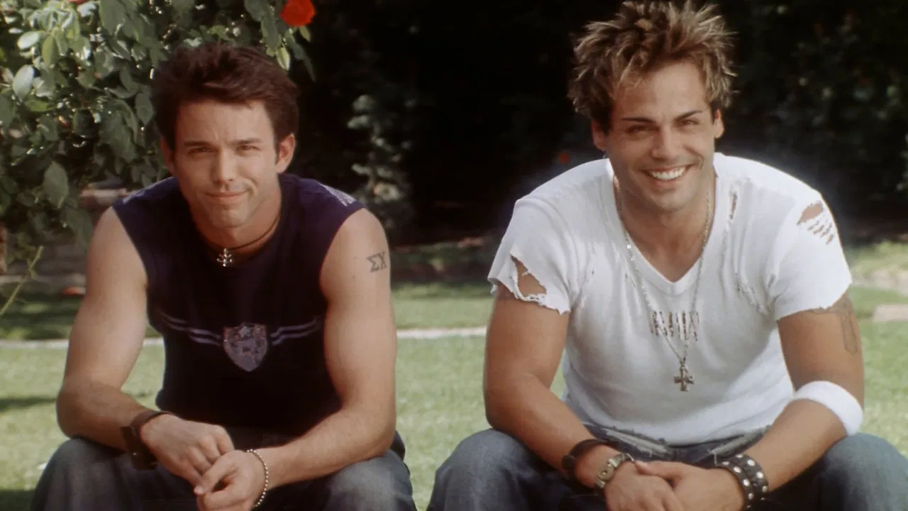 Ring of Darkness backdrop