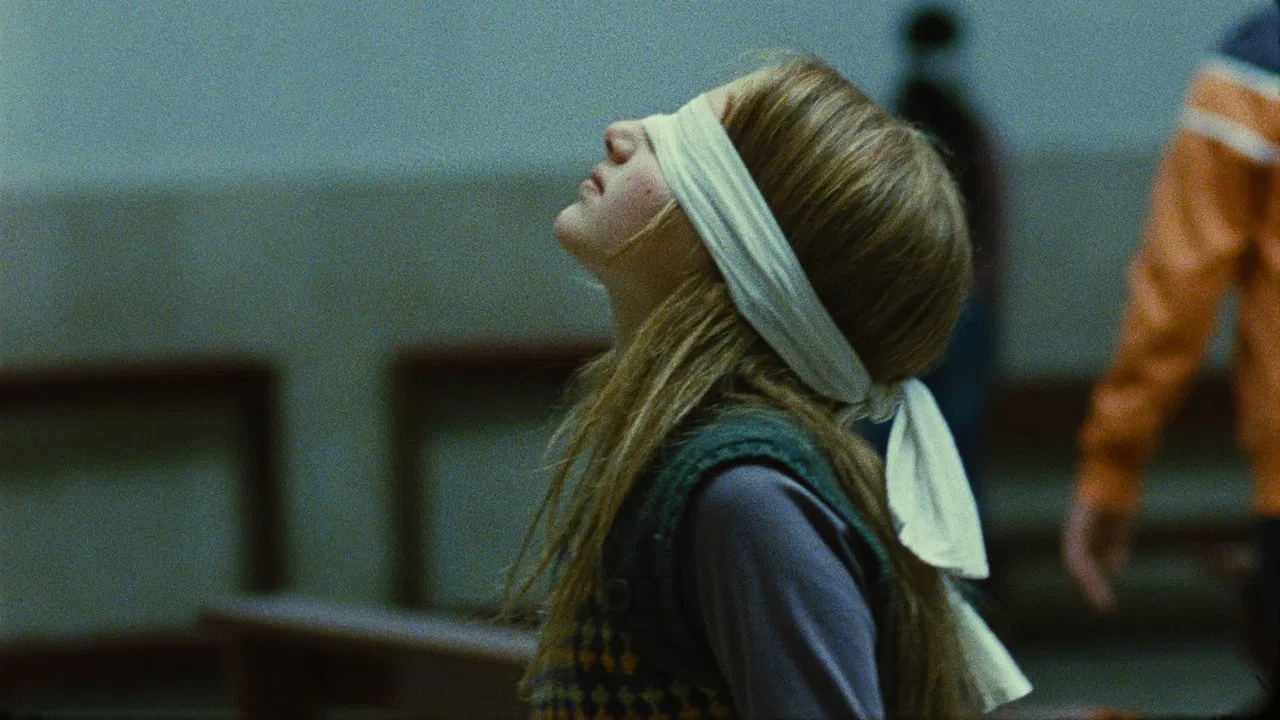 Corpo Celeste backdrop