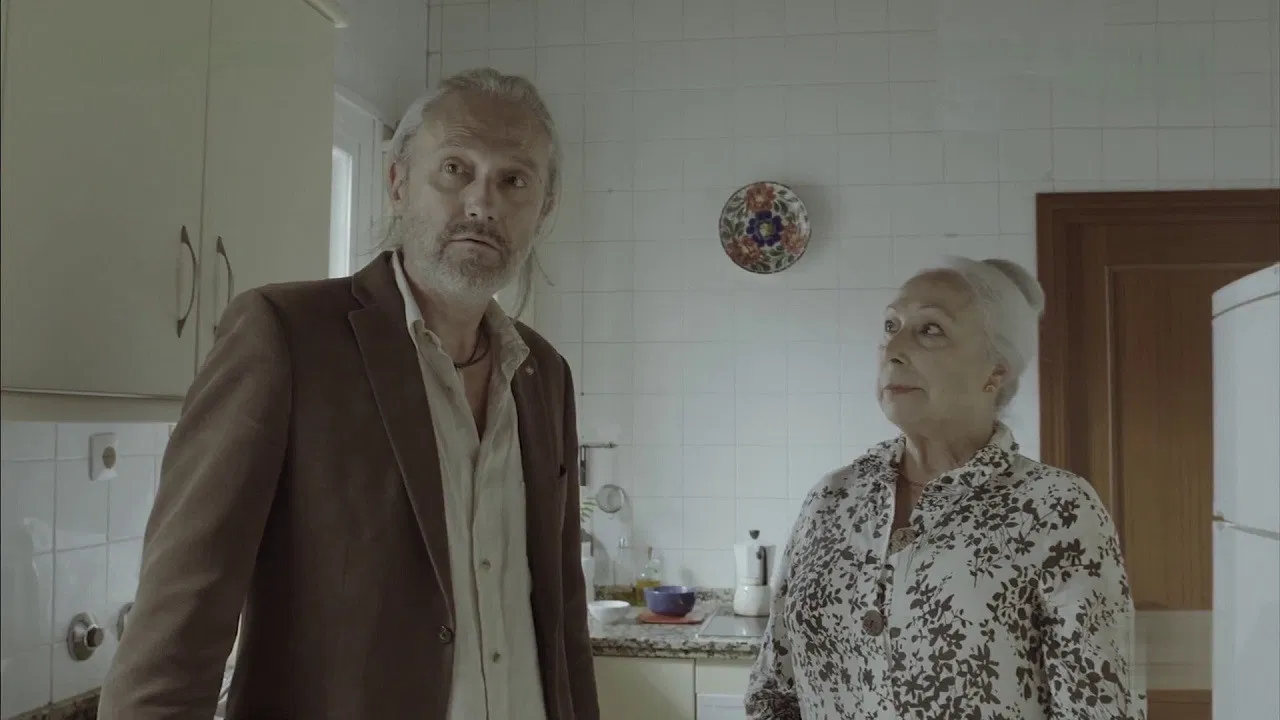 Segunda oportunidad backdrop