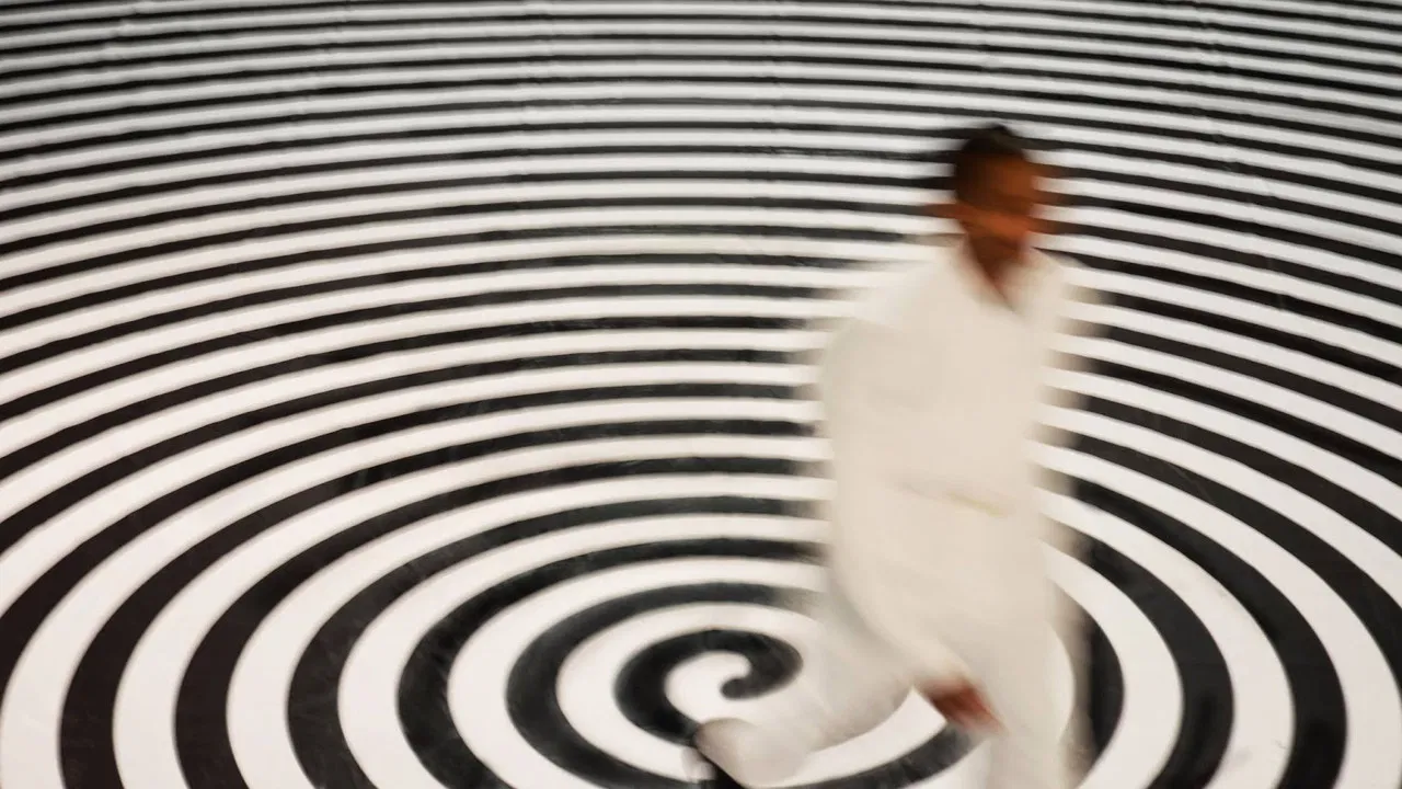 Exhibitionist 2 backdrop