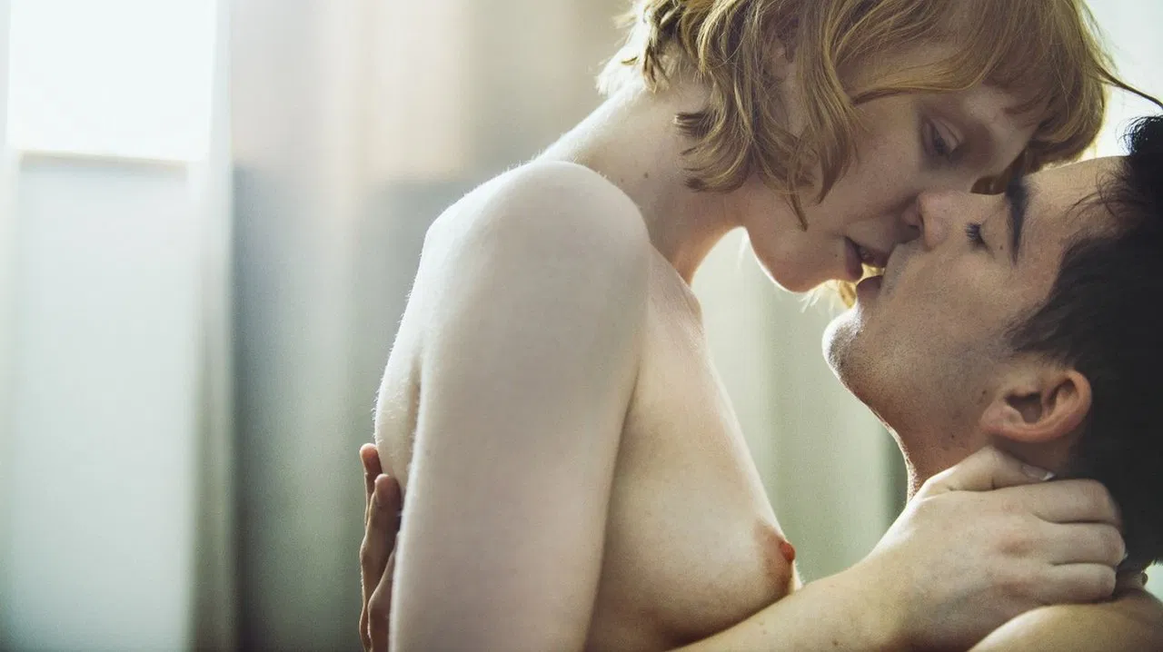 XConfessions 9 backdrop