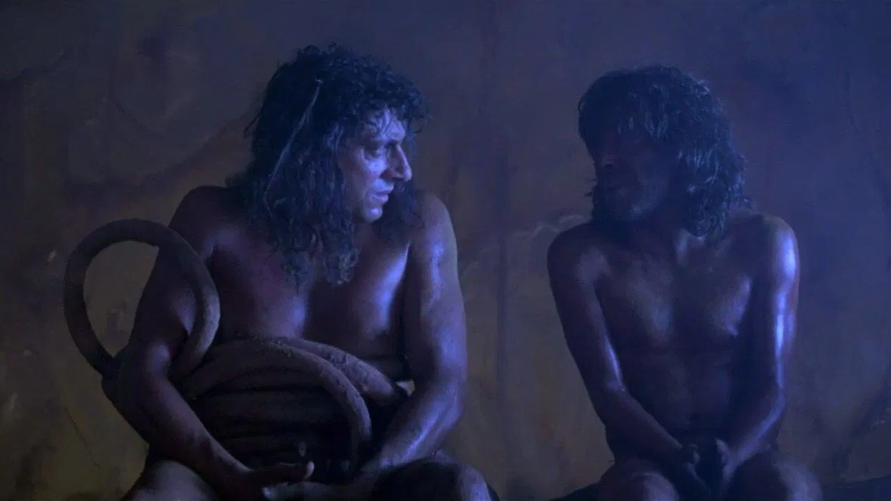 Silenzio... si nasce backdrop