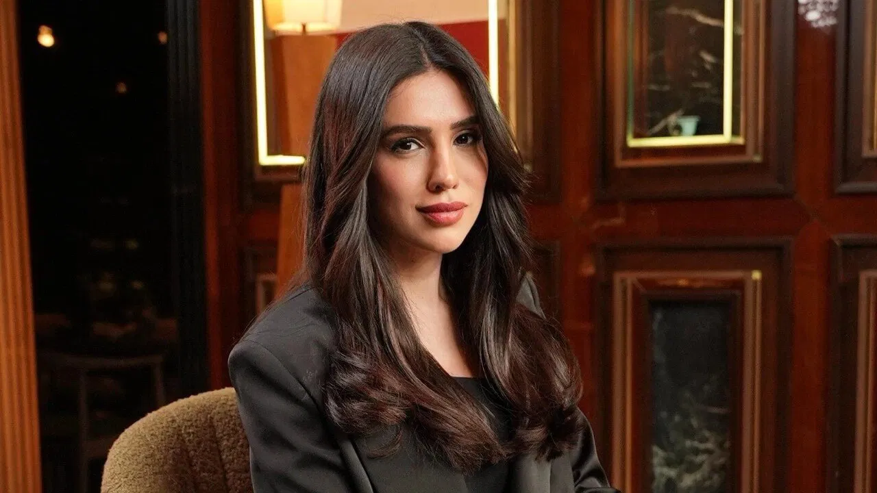 Senem Aydın'la Hadi Anlat backdrop