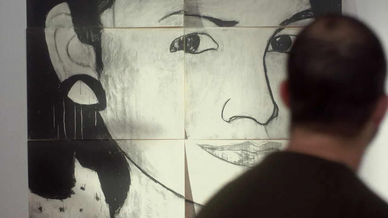 Los Zuluagas backdrop