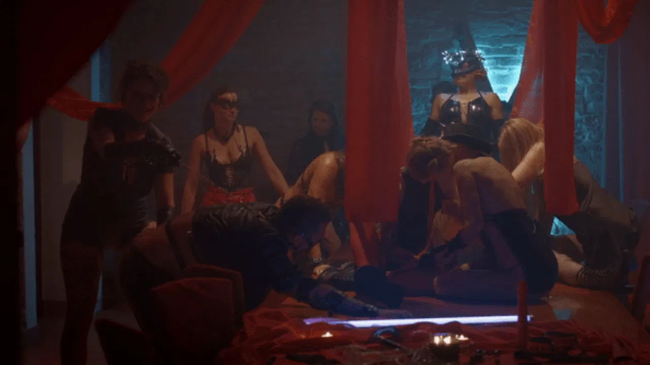 Kde končí láska backdrop