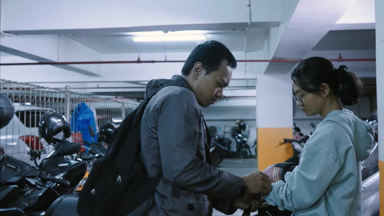 Serves and Bounces backdrop