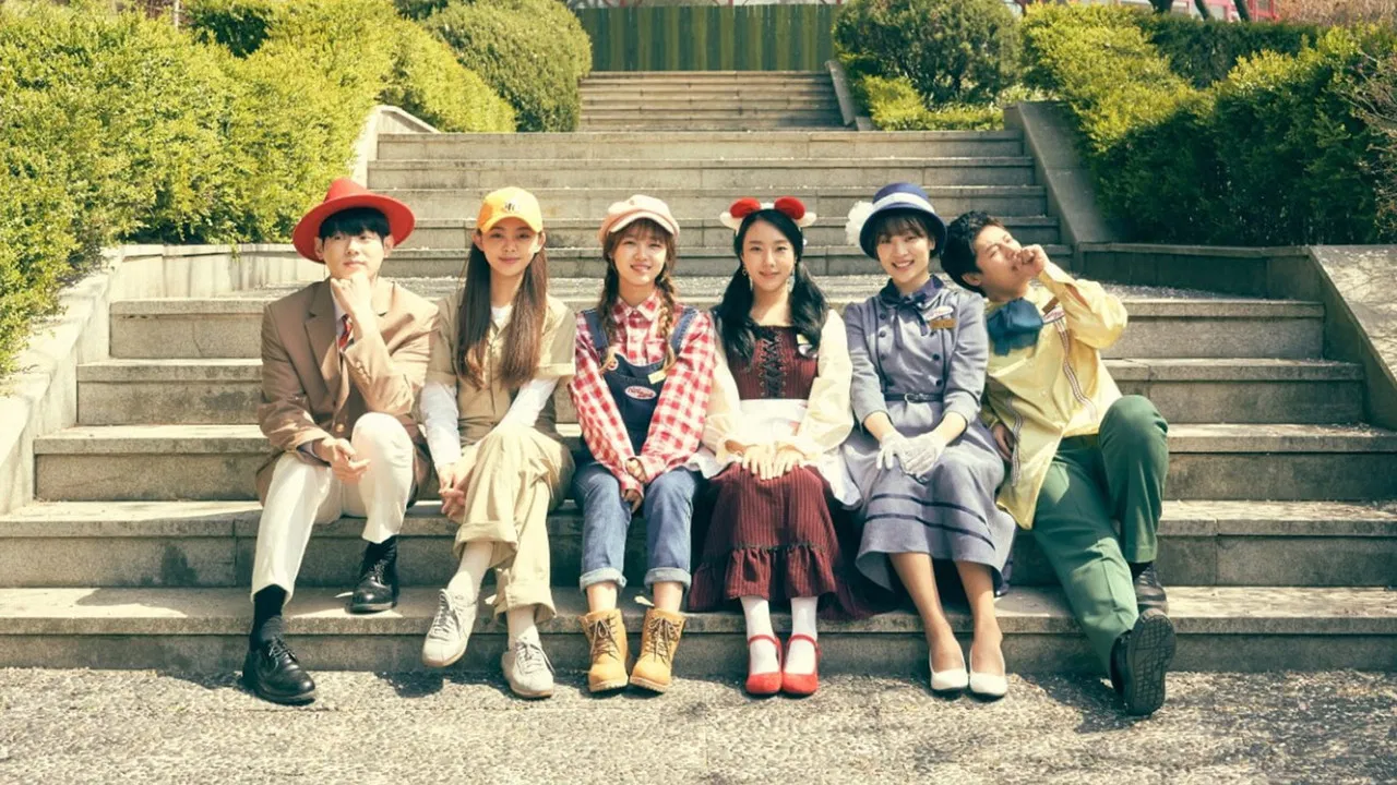 Cast: The Golden Age of Insiders backdrop