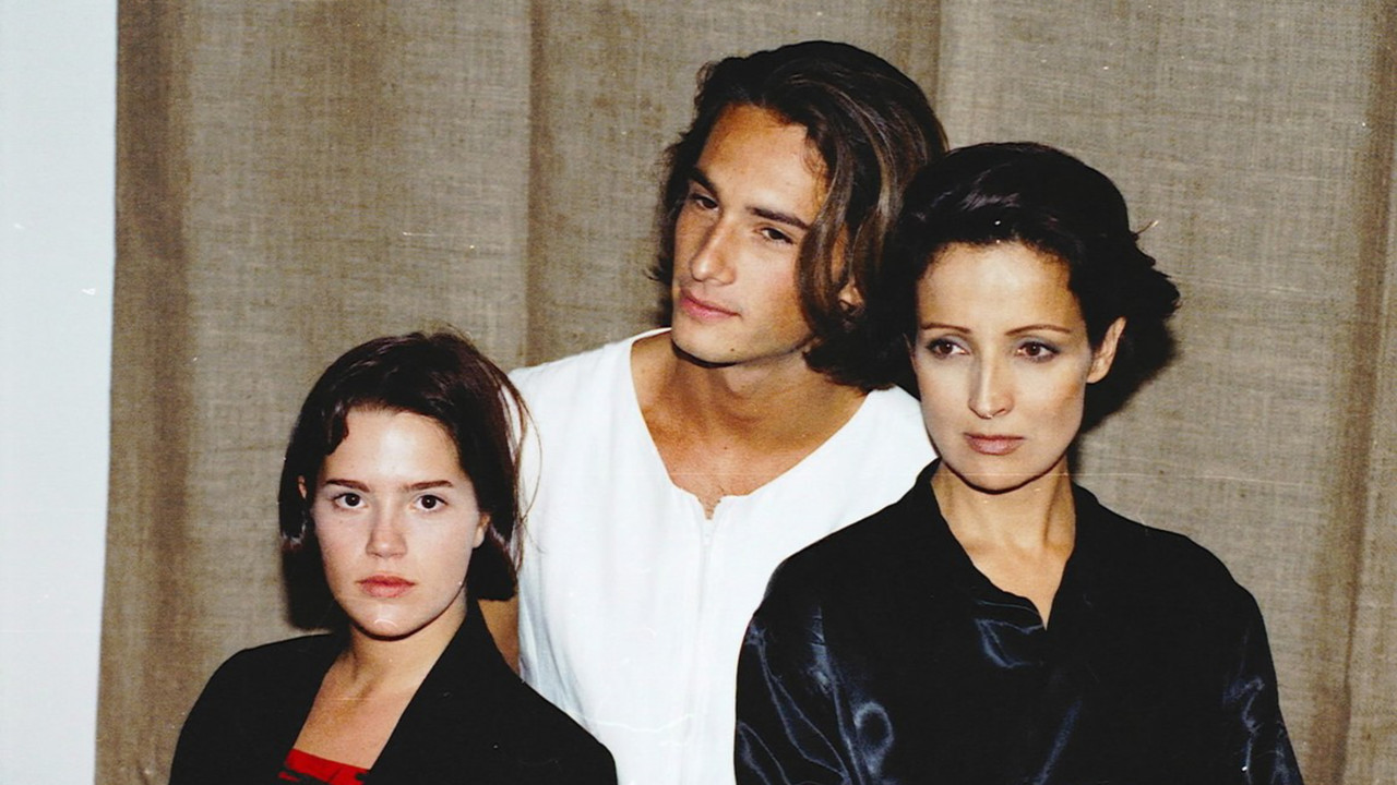 O Amor Está no Ar backdrop