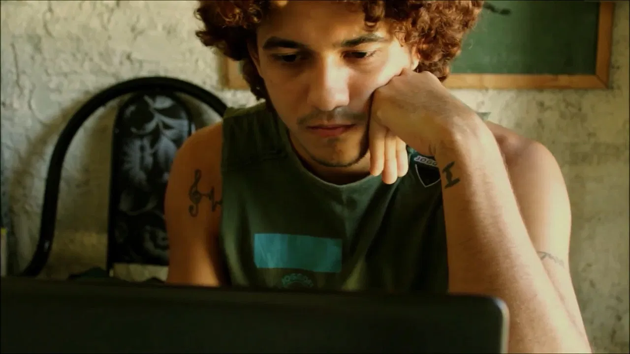 Essa Pessoa Não Existe backdrop