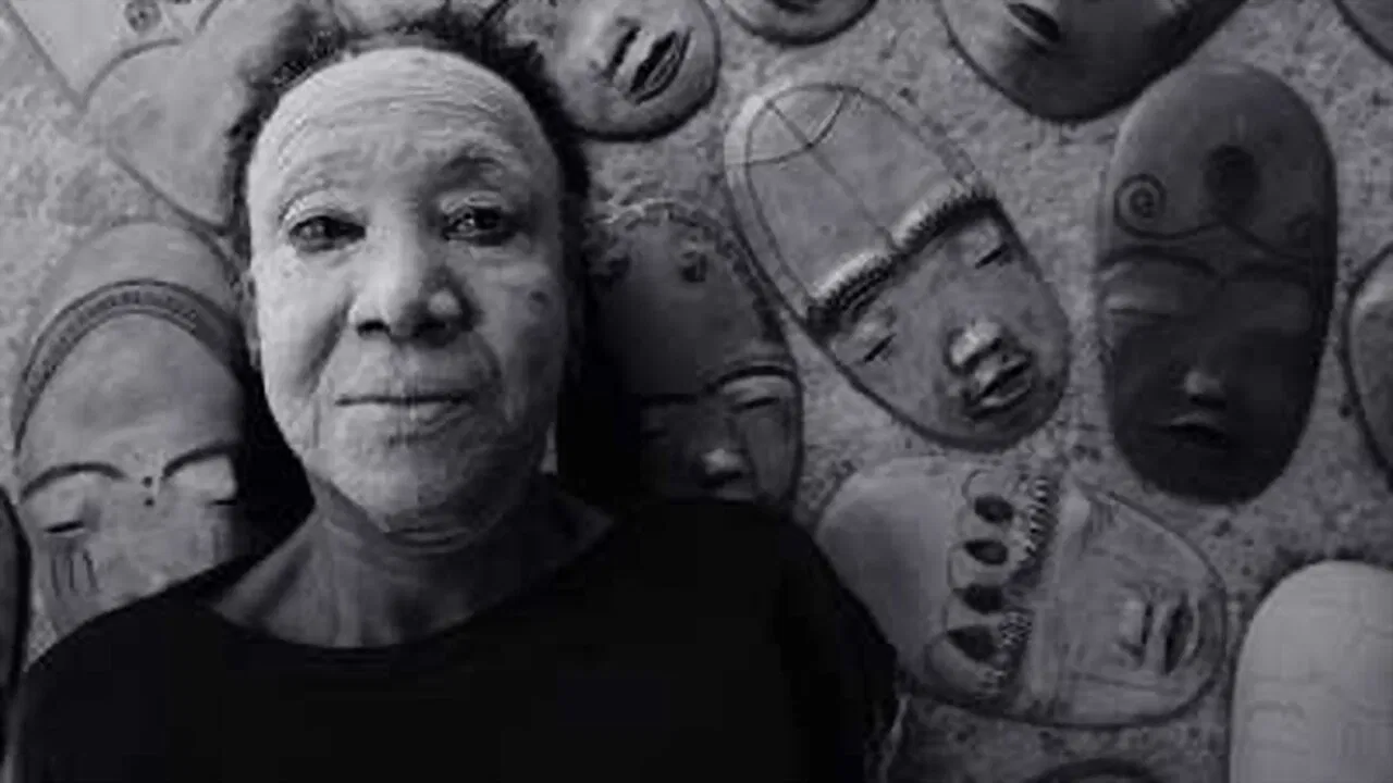 Do Pó da Terra backdrop