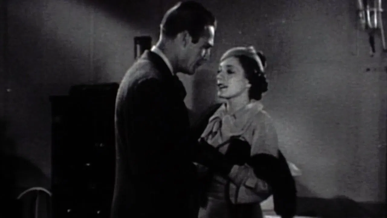 Broken Dreams backdrop