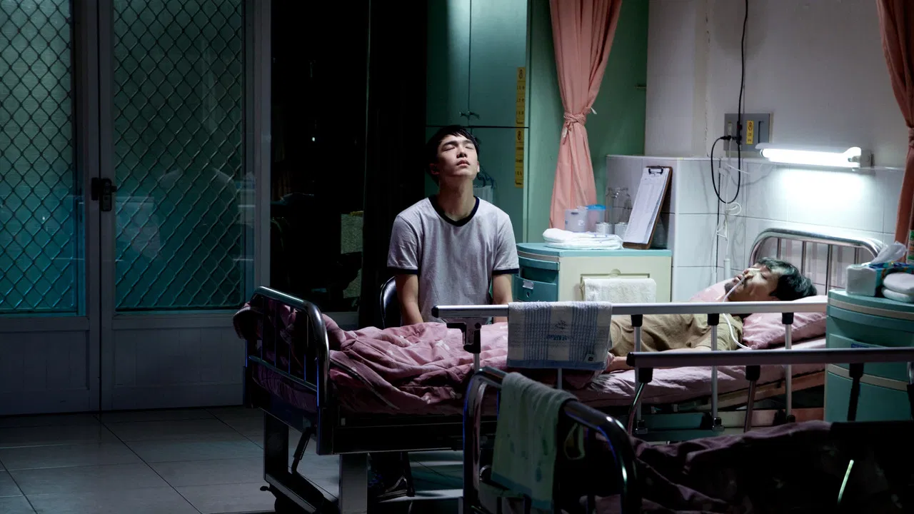 It's Drizzling backdrop