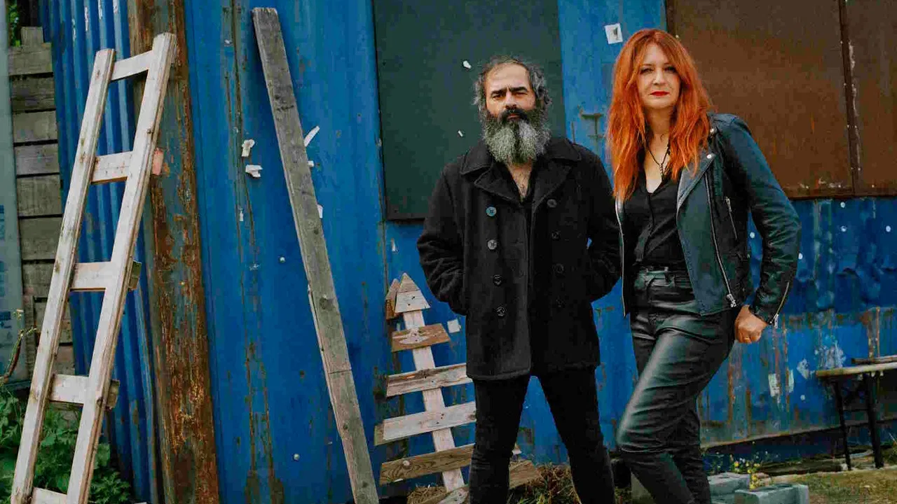 The Limiñanas en concert à L'Olympia backdrop