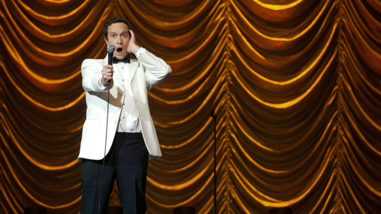 Pauly Shore's Vegas is My Oyster backdrop