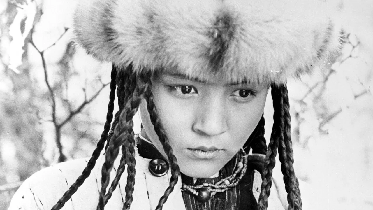 Early Cranes backdrop