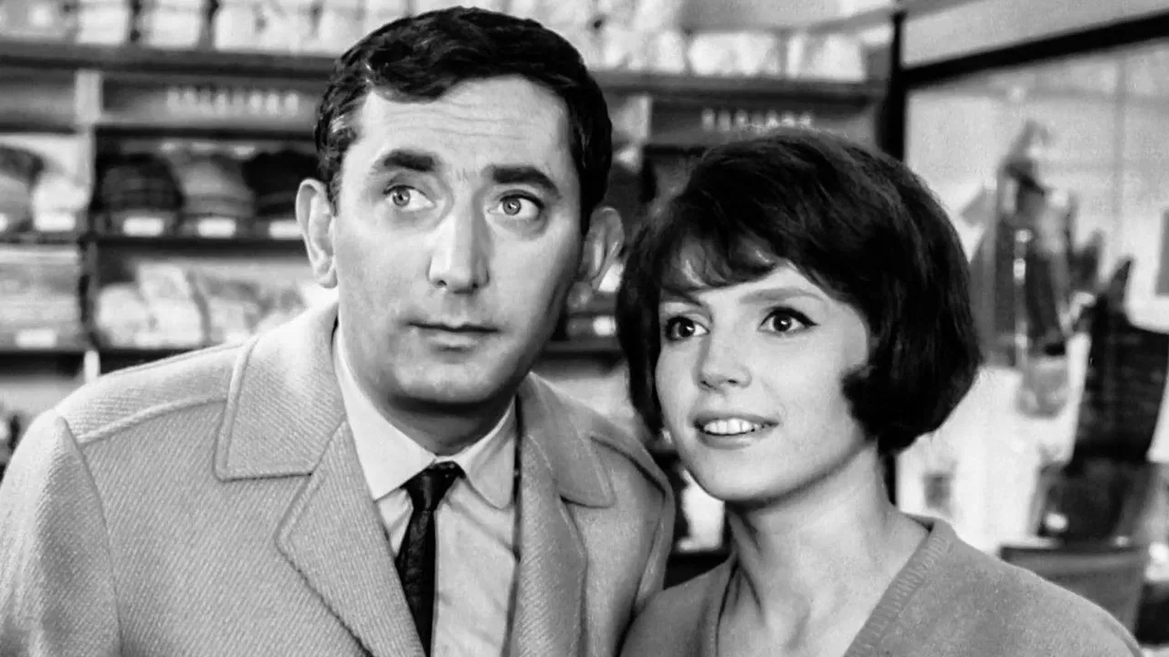 Pearls and Ducats backdrop