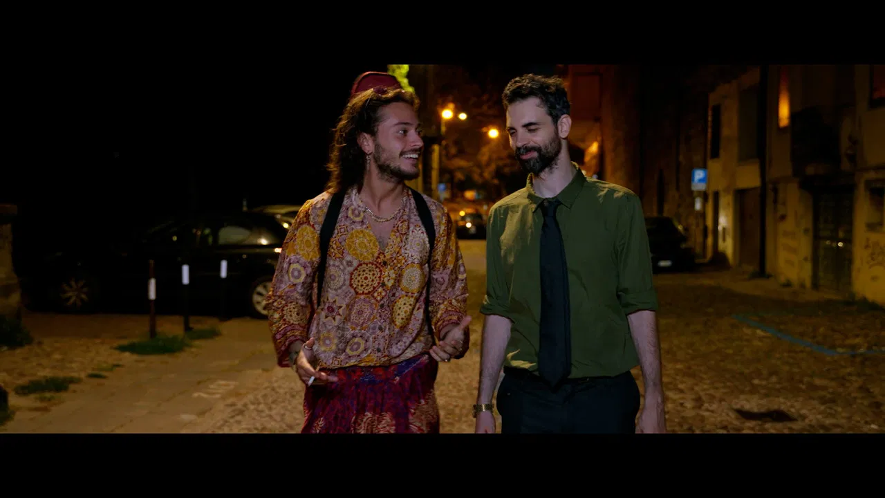 Fino all'alba backdrop