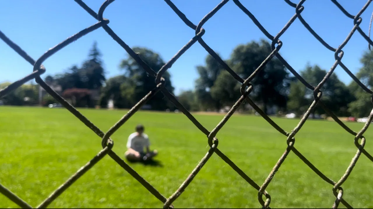 F20 Grail 12 backdrop