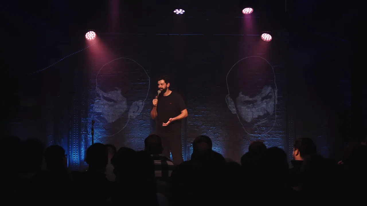 Fin Taylor: Ask Your Mother backdrop