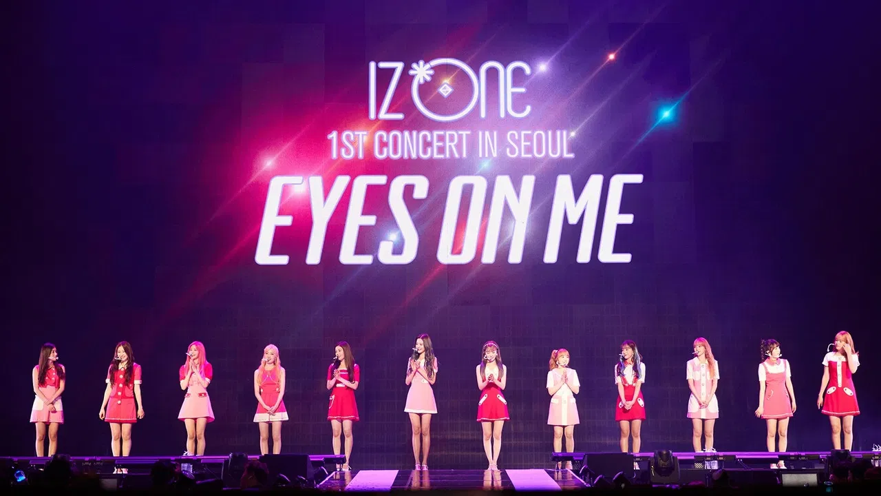 아이즈원 (IZ*ONE) - 1ST CONCERT IN SEOUL [EYES ON ME] backdrop