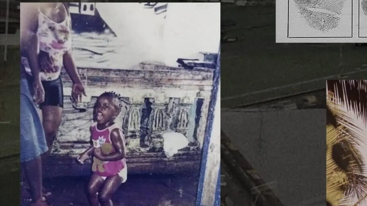 Escuchar las imágenes backdrop