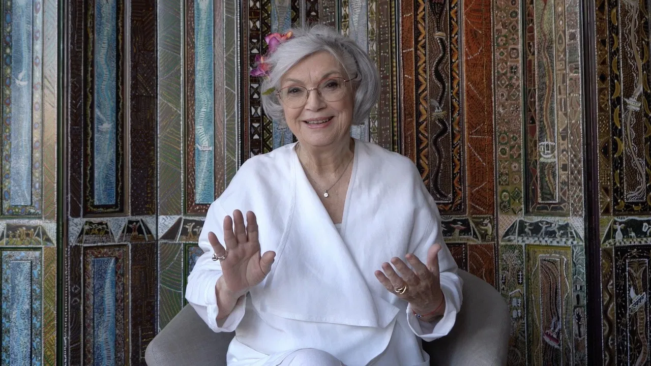 Relatos de Altamira - Gigliola Zecchin backdrop