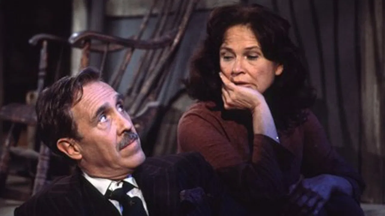 A Moon for the Misbegotten backdrop