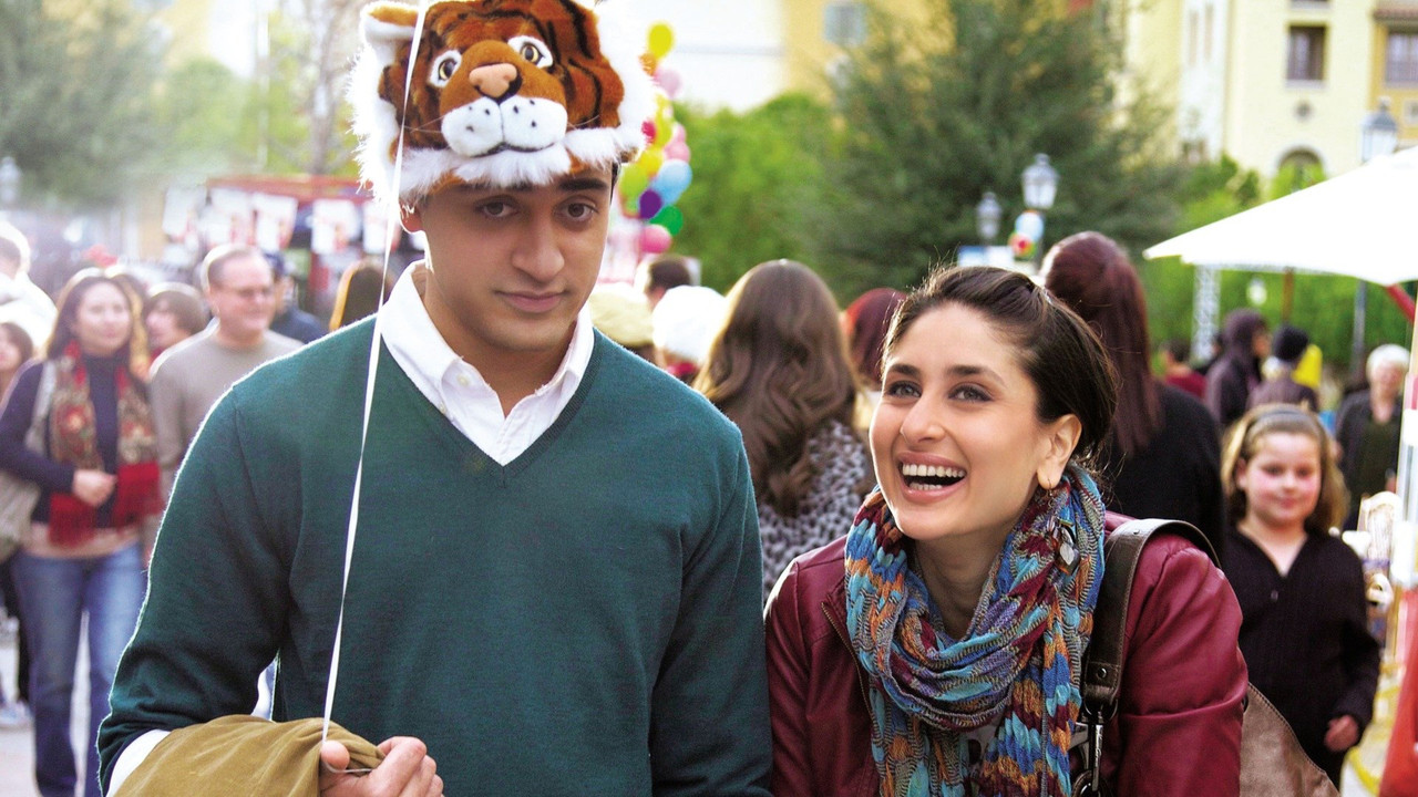 Ek Main Aur Ekk Tu backdrop