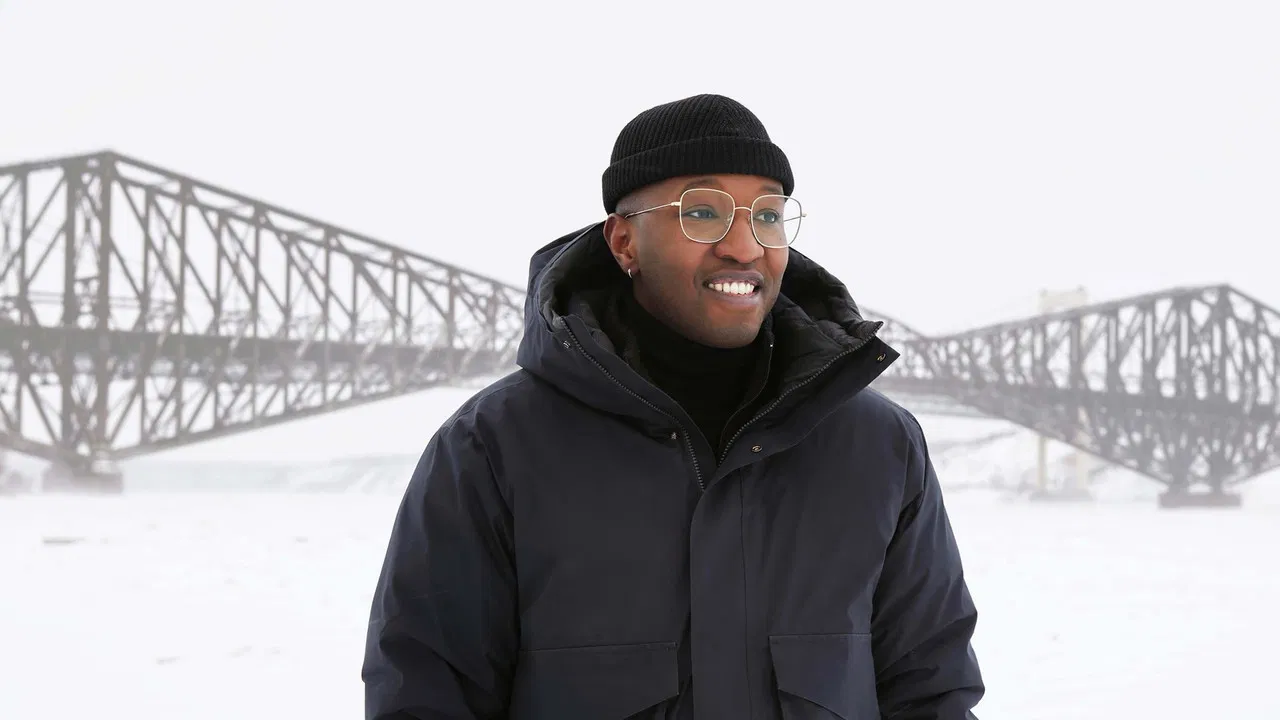 Tu viens d'où? backdrop