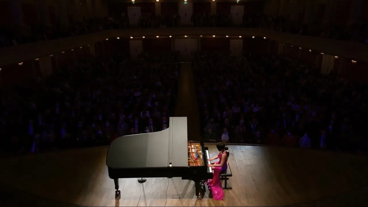 Yuja Wang - The Vienna Recital backdrop