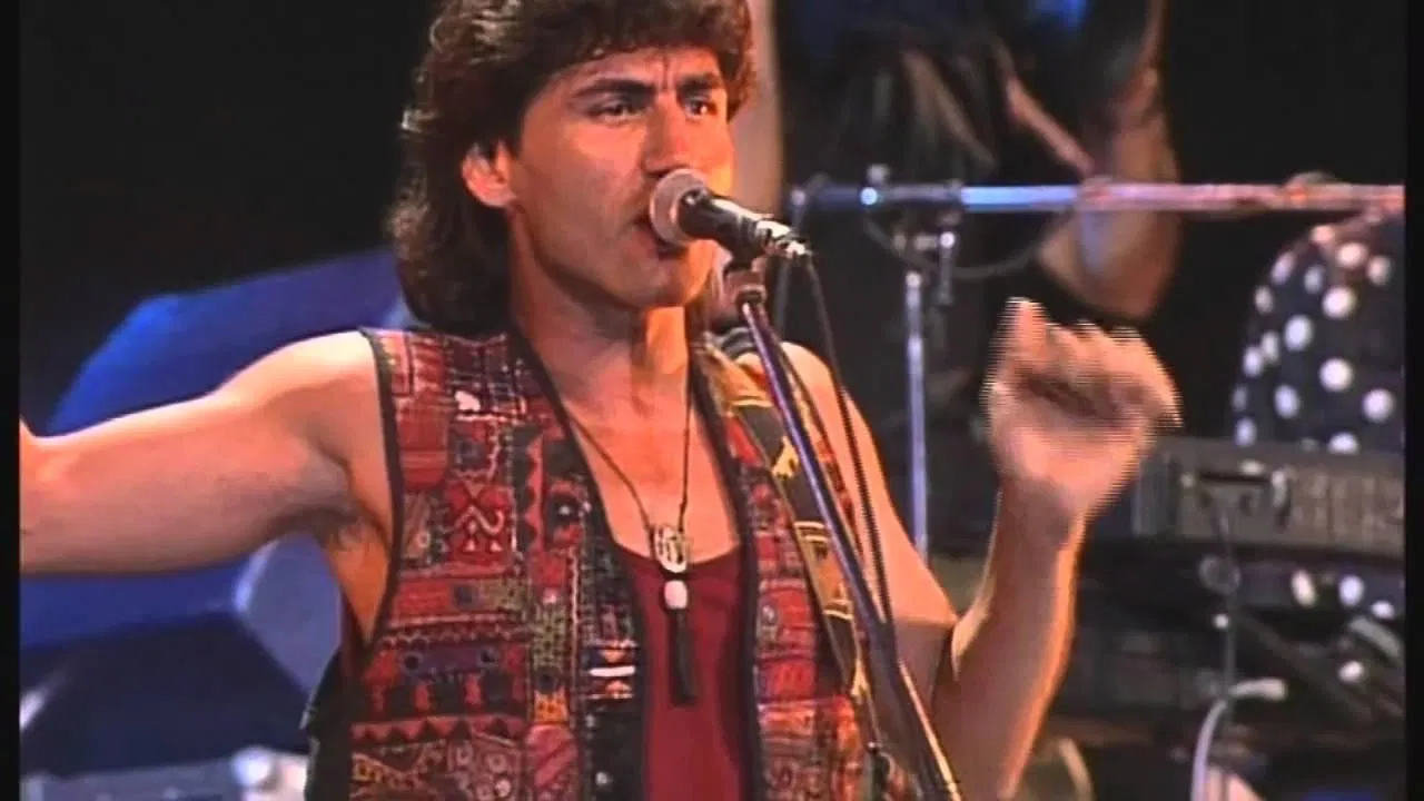 Ligabue Dal Vivo backdrop