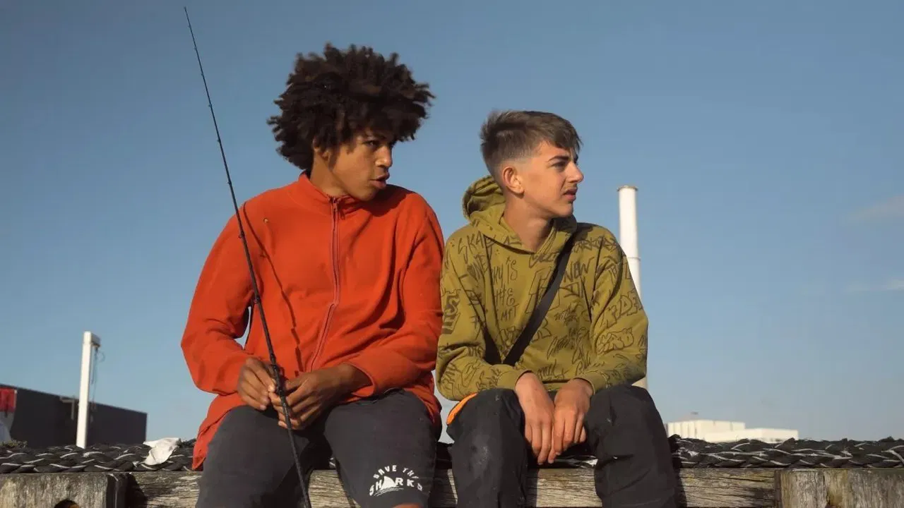 Soren et Karving, en eaux libres backdrop