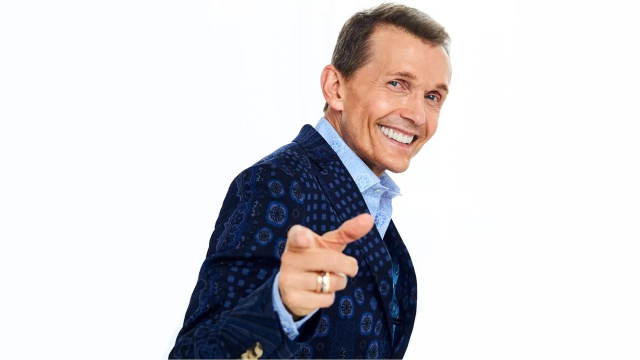 Ole elsker Danmark backdrop