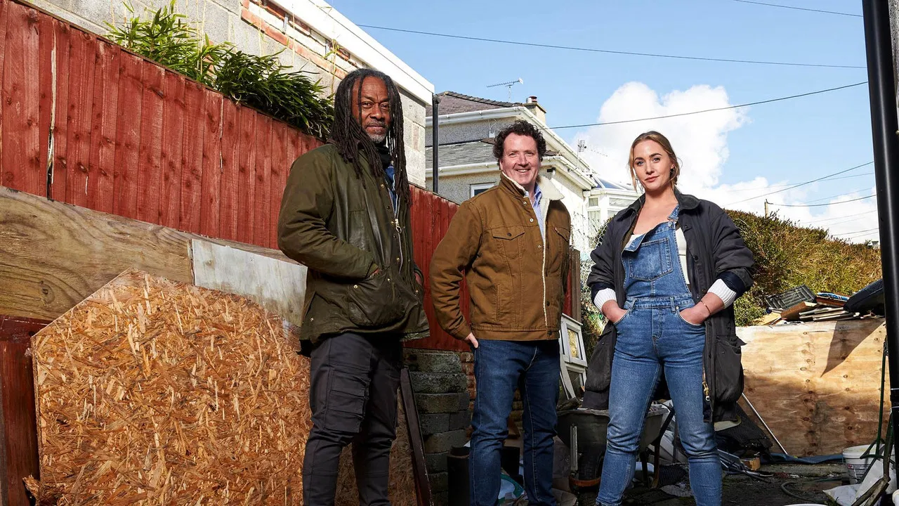 Filthy Garden SOS backdrop