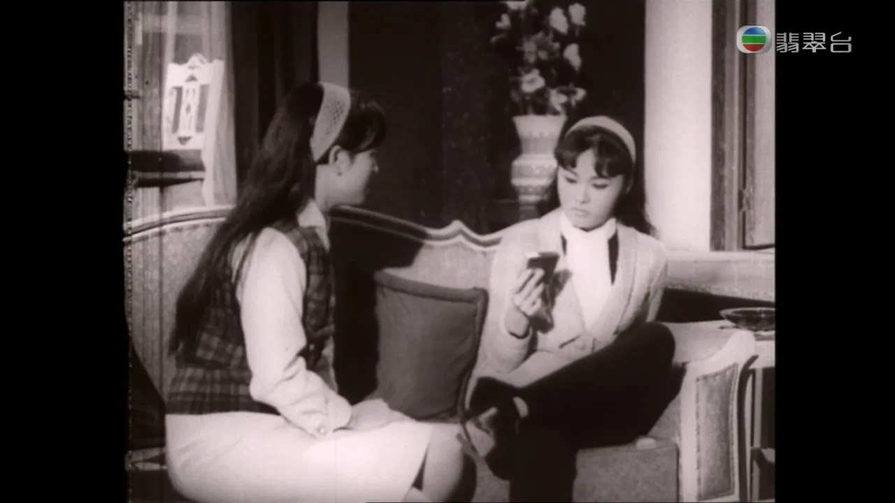 The Black Musketeer 'F' backdrop