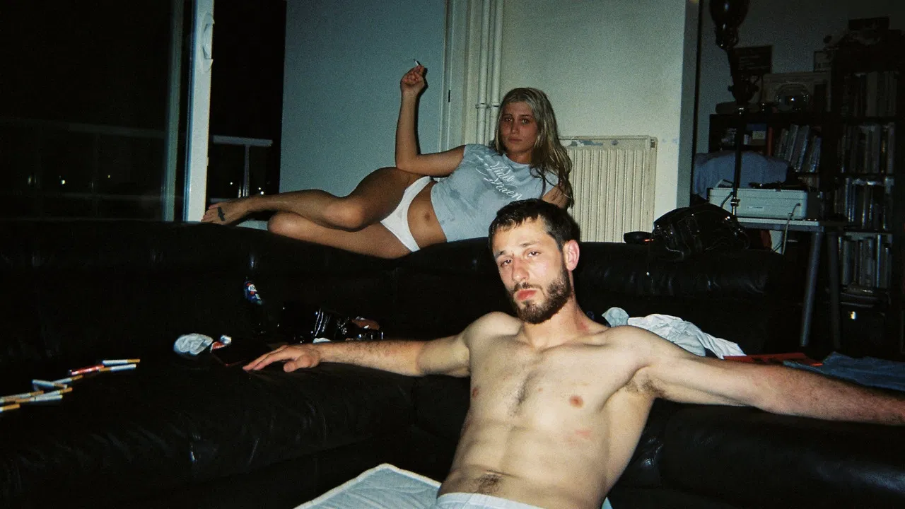 LOVE TO LOVE backdrop