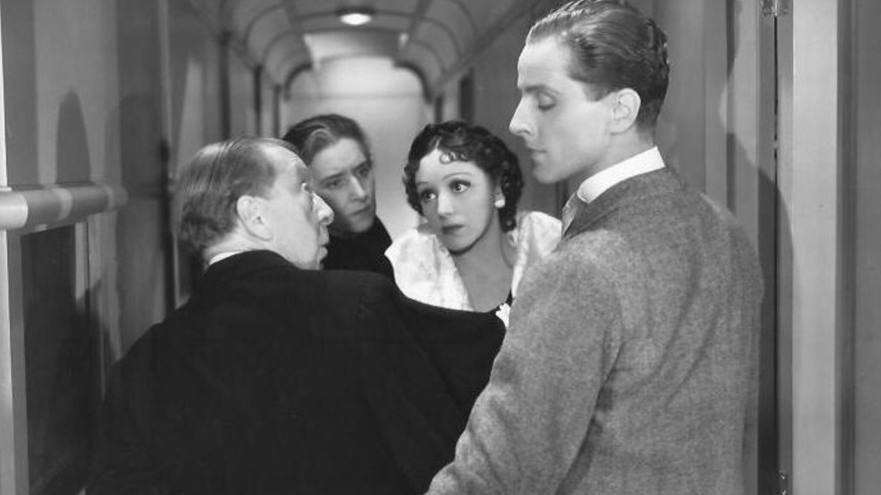 The House of a Thousand Candles backdrop