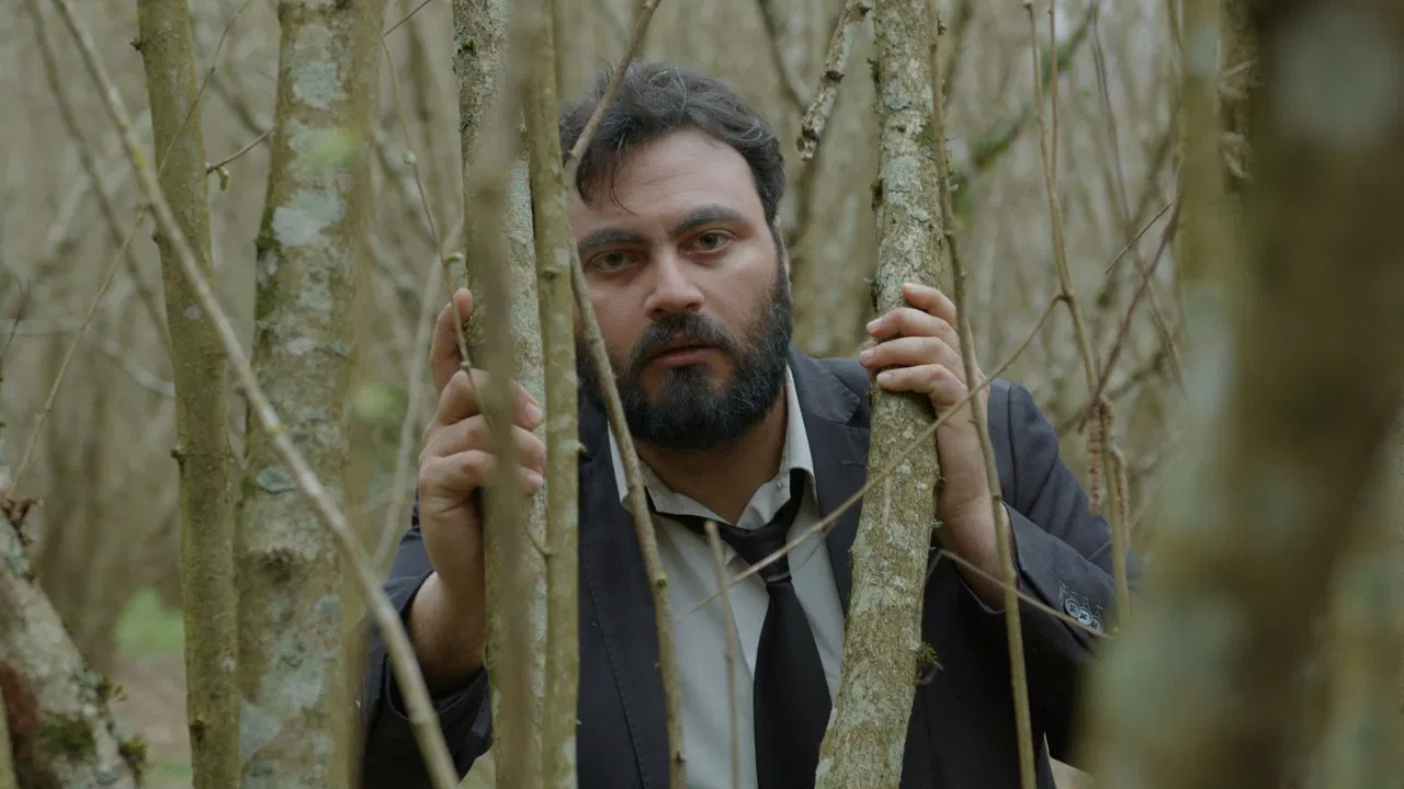 Manifesto d'Amore, Requiem for a Friend backdrop