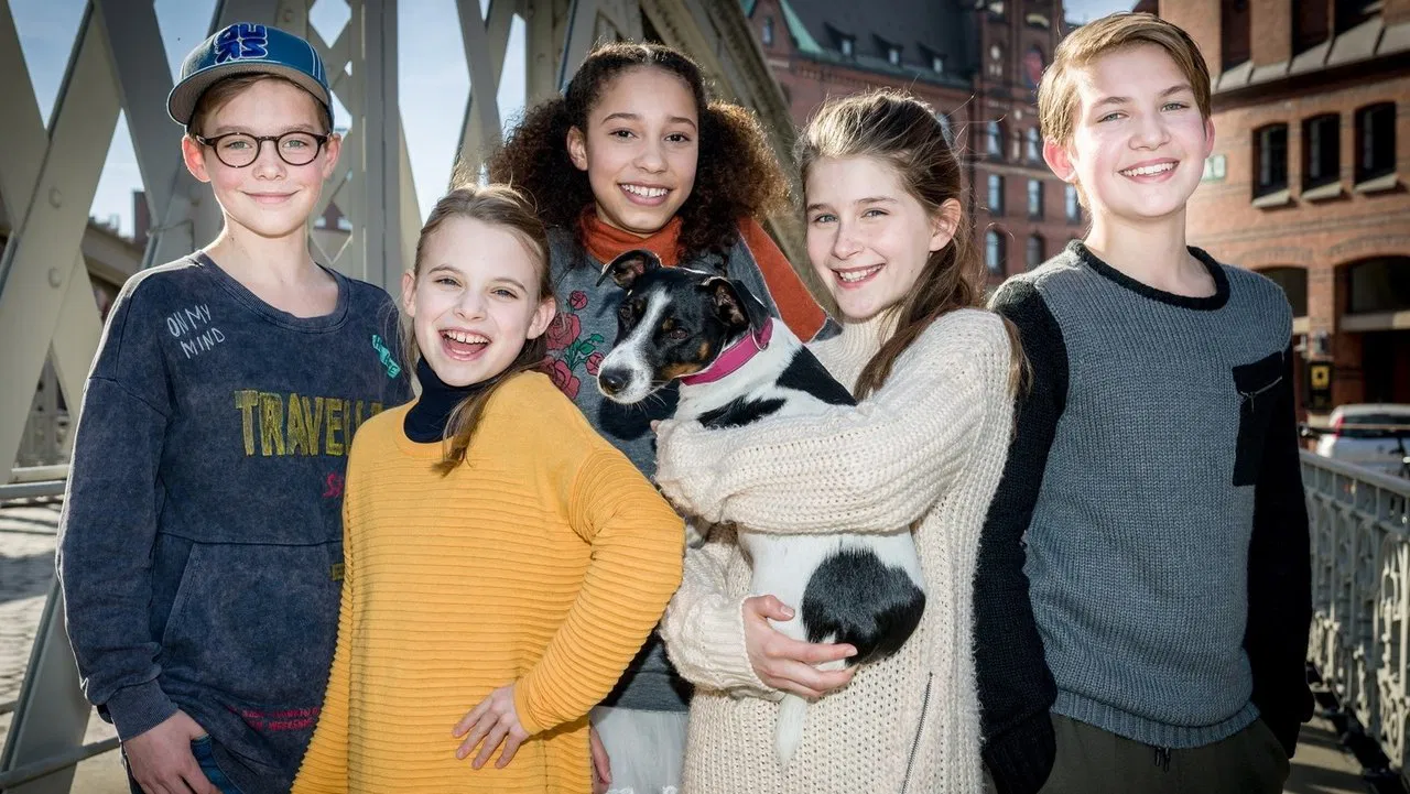 The Peppercorns backdrop