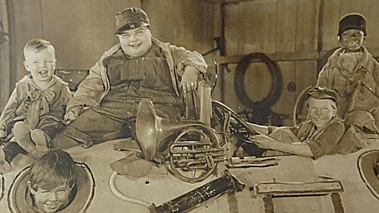 Edison, Marconi & Co. backdrop