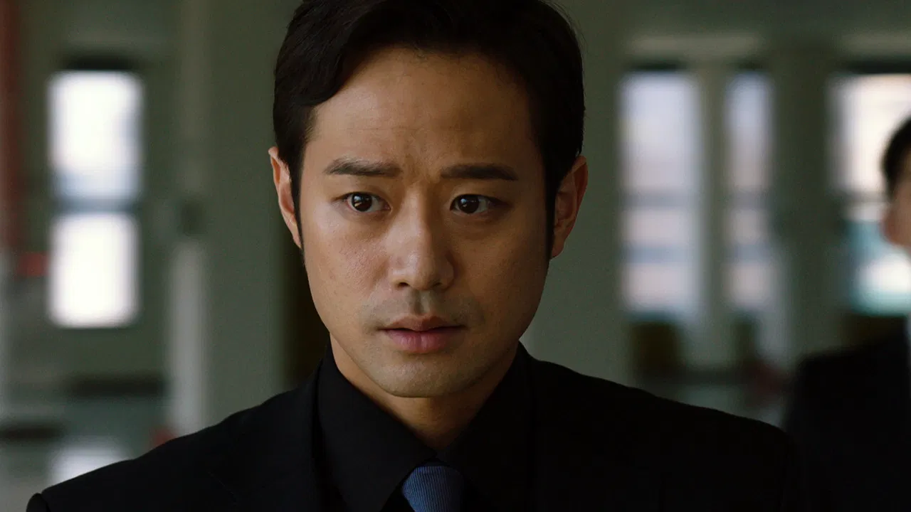 Unalterable backdrop